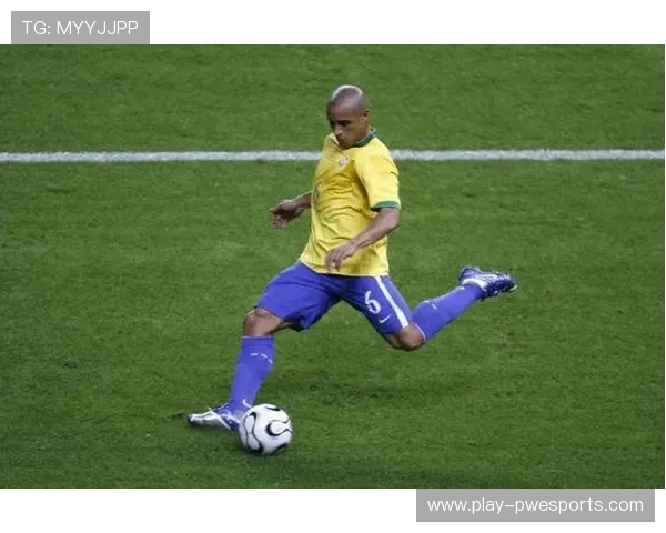 卡洛斯1997欧冠惊世任意球 落叶轨迹震撼足坛